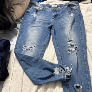 New GOGO Distressed Denim Skinny Jeans